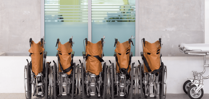 高雄醫療材料行